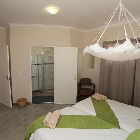 Apartamento Orange House Self Catering Aus Exterior foto
