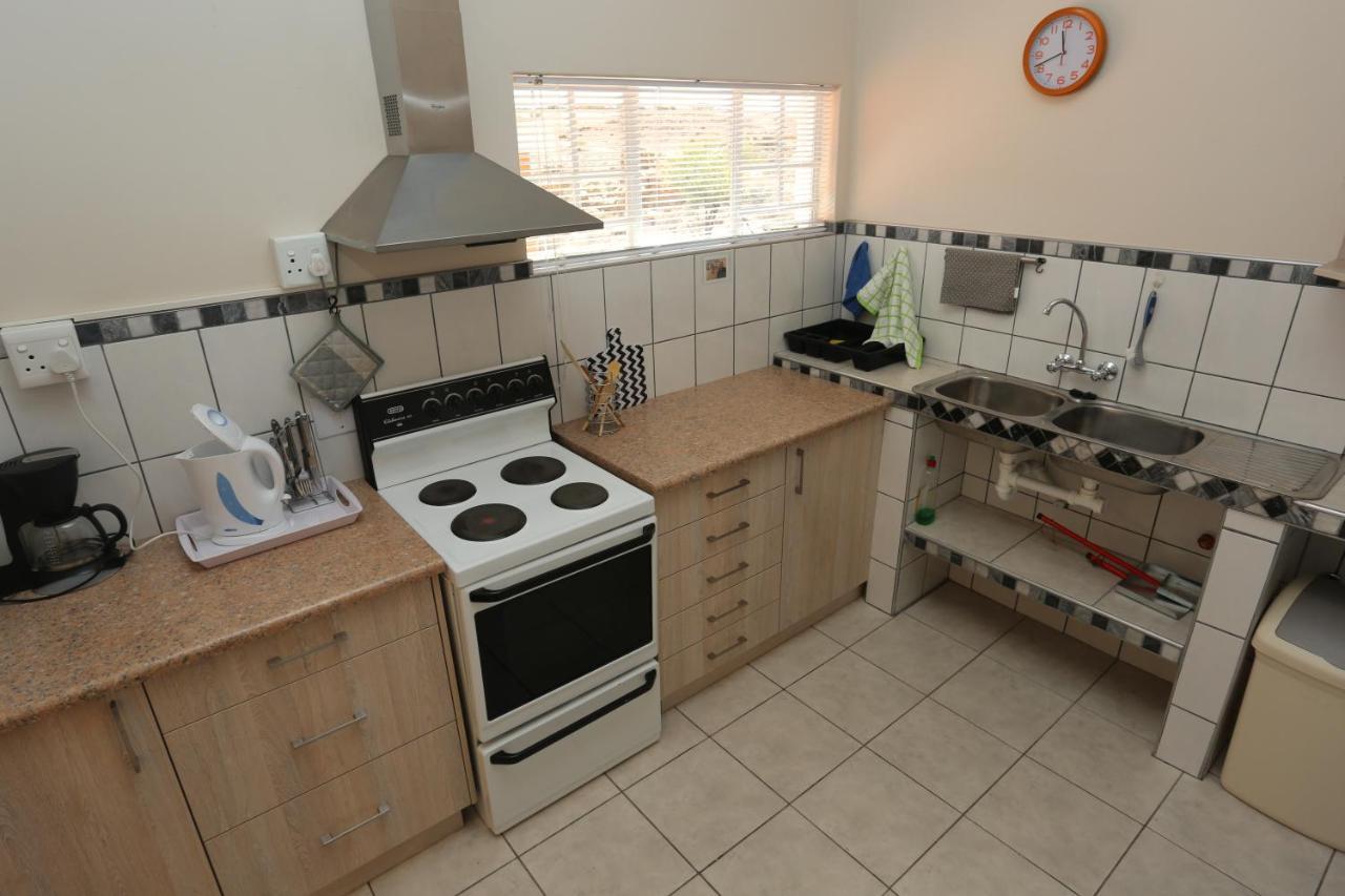 Apartamento Orange House Self Catering Aus Exterior foto