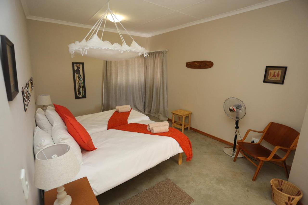 Apartamento Orange House Self Catering Aus Exterior foto